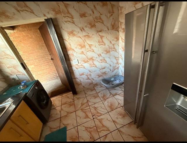 3 BEDROOM HOUSE FOR SALE IN VANDERBIJLPARK CE 3